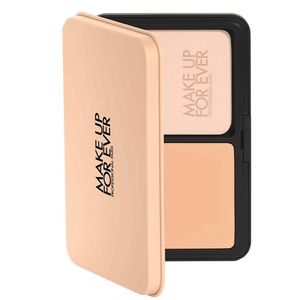 MAKE UP FOR EVER HD Skin Matte Velvet Undetectable Blurring Powder Foundation